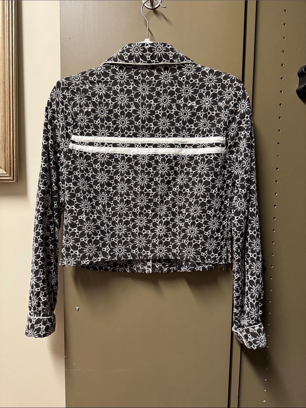 Free People Black and White Floral Eyelet Button-Up Shirt - Picture 5 of 6